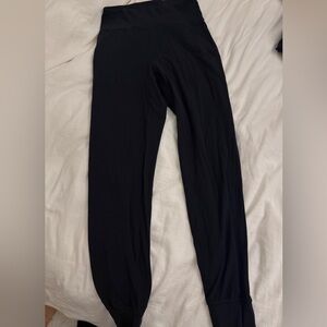 Black Lululemon align jogger
